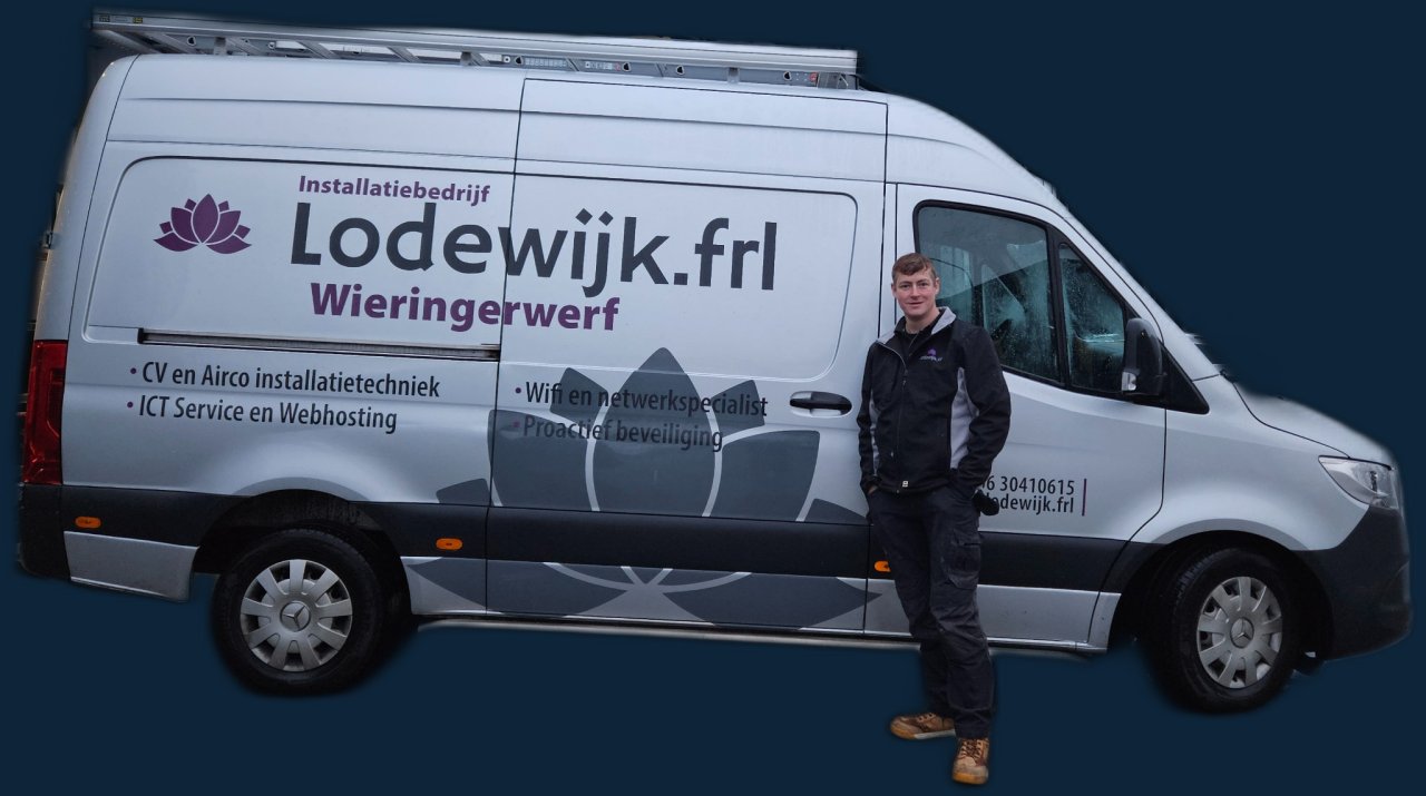 Theo Lodewijk bij de Lodewijk.frl servicebus